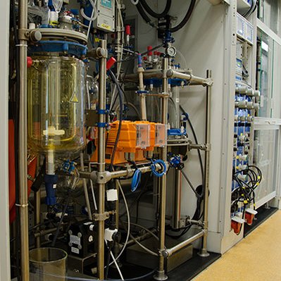 Ex proof kilolab for R&D at Teva ratiopharm Ulm combining several Buchi systems